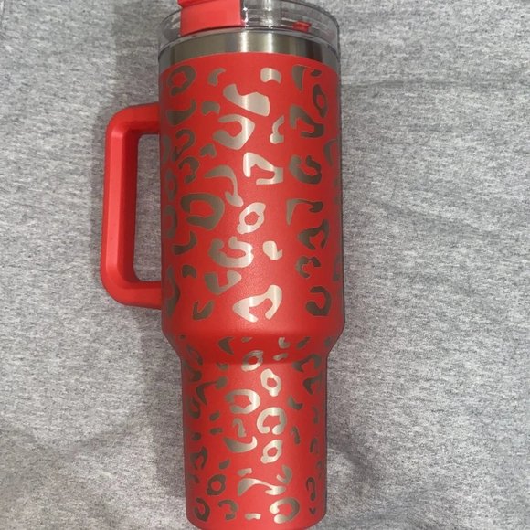 Tumbler 40oz - Picture 2 of 4